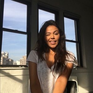 Meet your Posher, Daniela